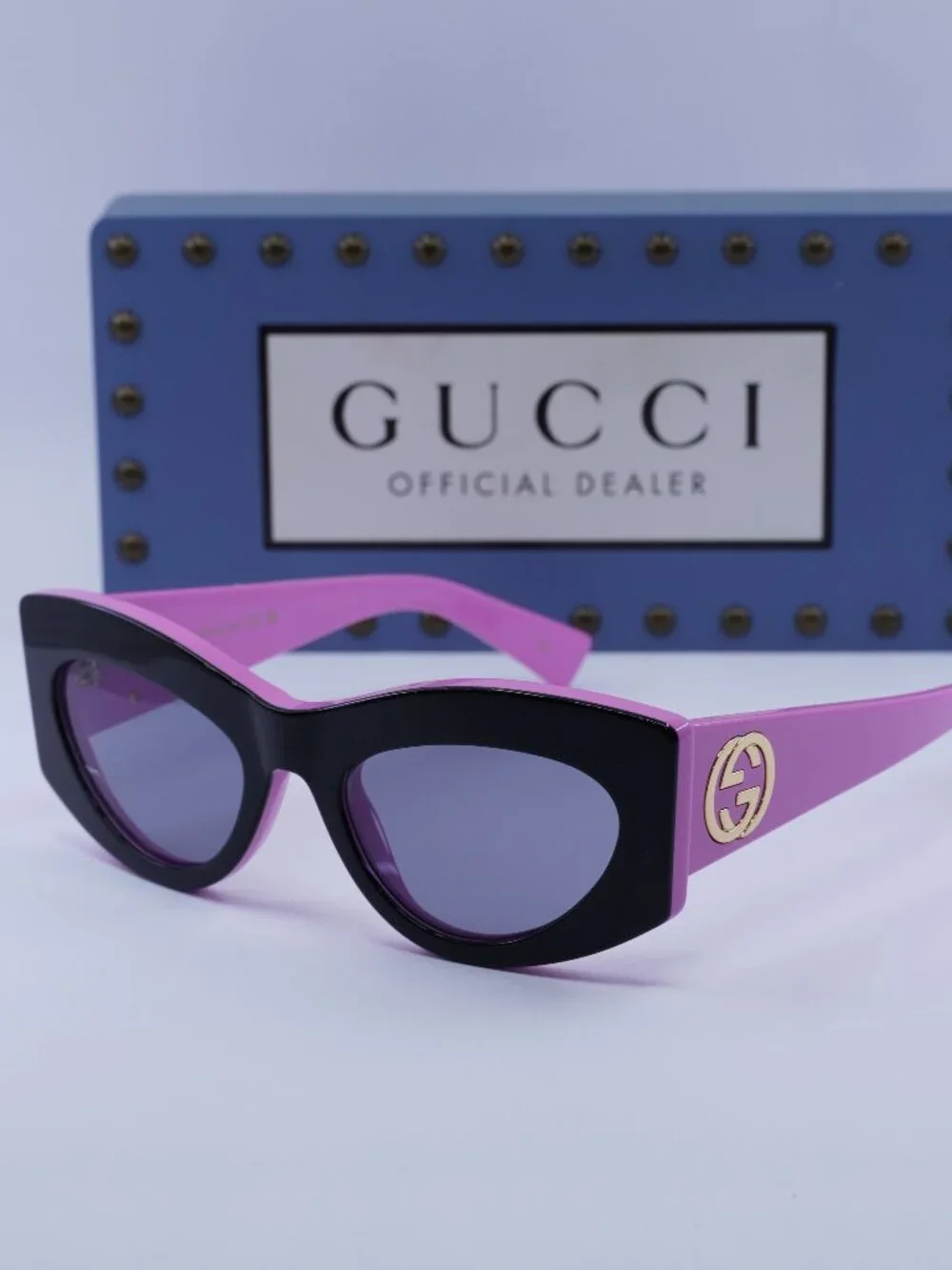 Gucci GG1843S 005 Cat Eye Sunglasses - Black/Fuchsia / Grey